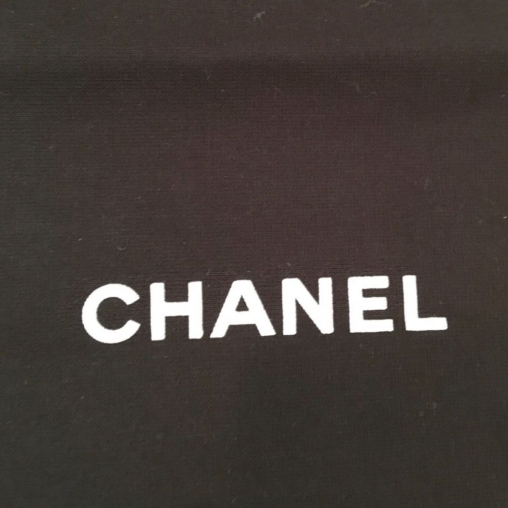 Chanel dust bags - Picture 7 of 8
